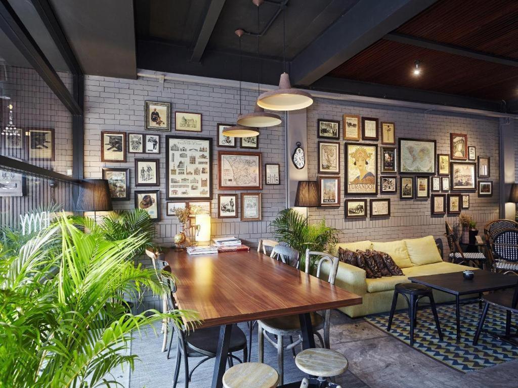 Auberge de jeunesse Heyyyy Bangkok Extérieur photo