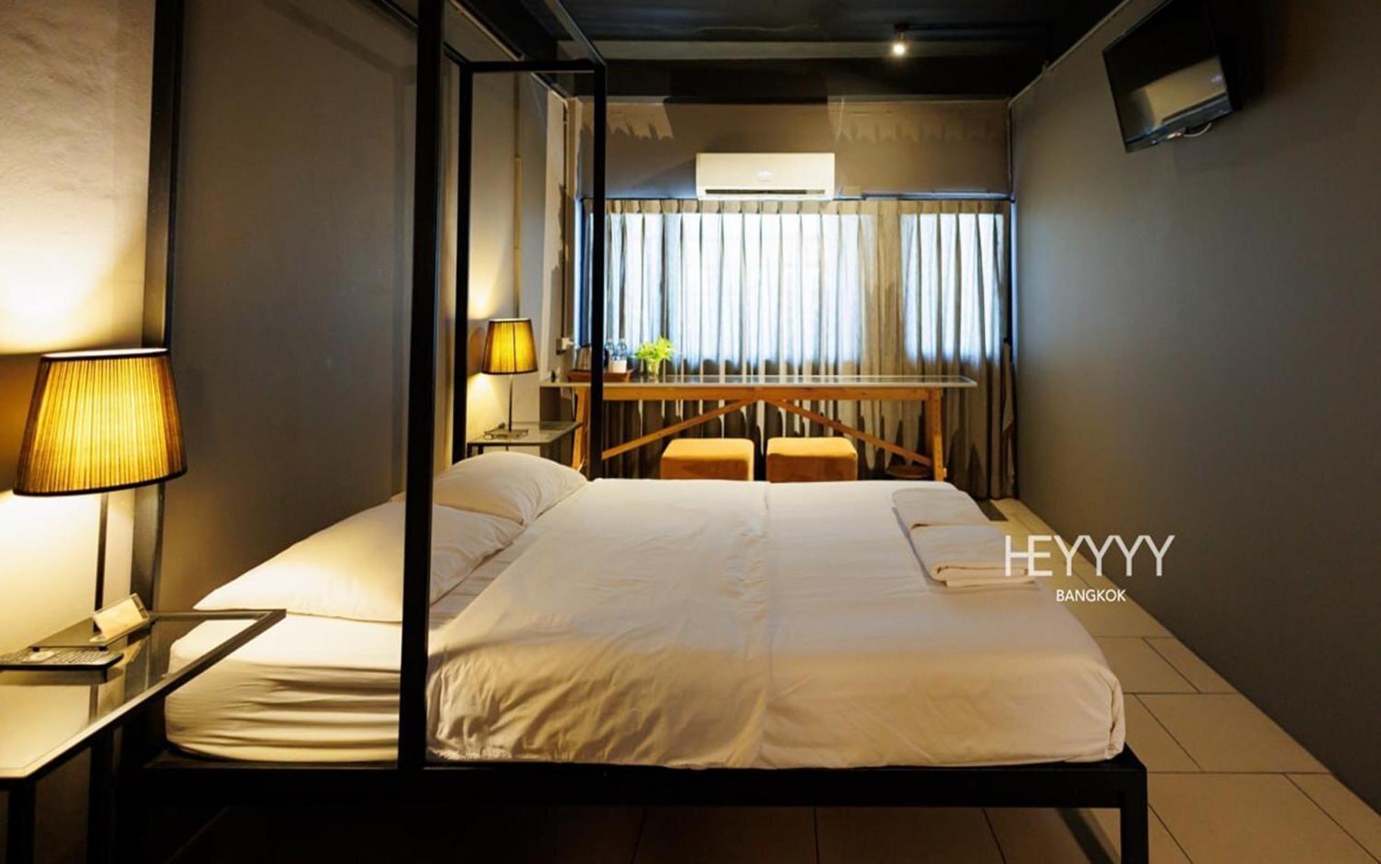 Auberge de jeunesse Heyyyy Bangkok Extérieur photo