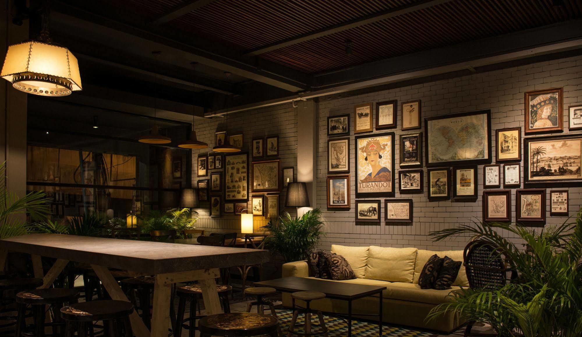 Auberge de jeunesse Heyyyy Bangkok Extérieur photo